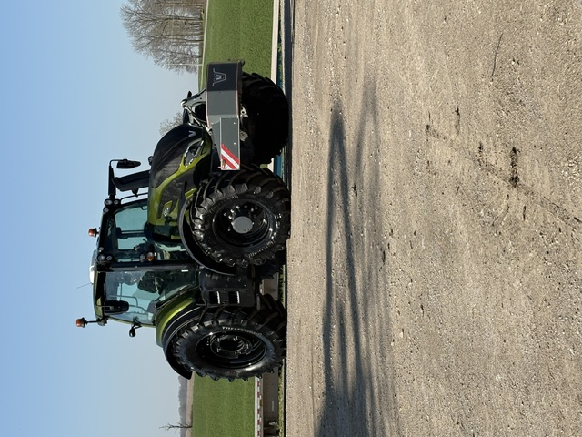 Used Valtra T235 Direct Tractor for sale